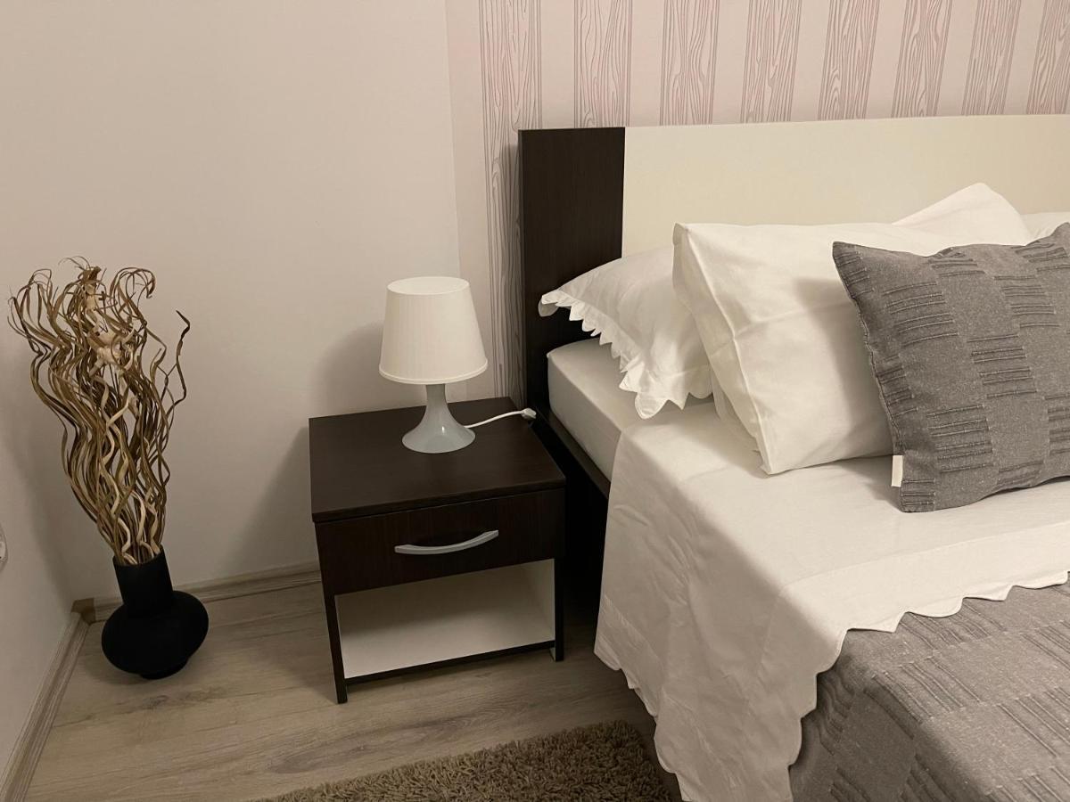 Apartments Antisa Baška Voda Dış mekan fotoğraf