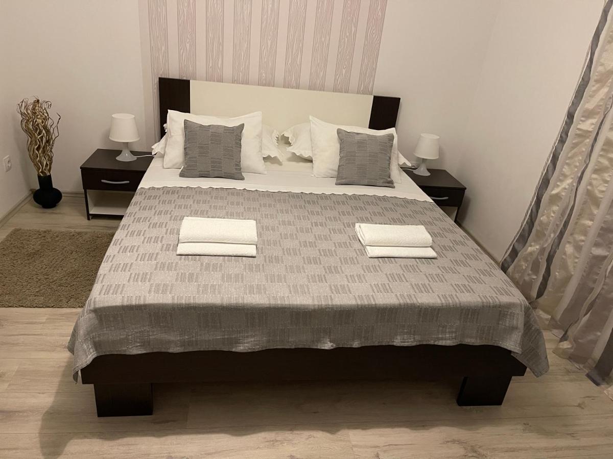 Apartments Antisa Baška Voda Dış mekan fotoğraf