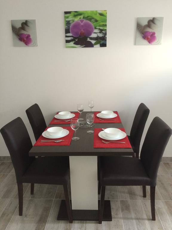 Apartments Antisa Baška Voda Dış mekan fotoğraf