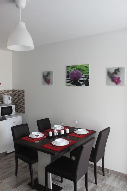 Apartments Antisa Baška Voda Dış mekan fotoğraf