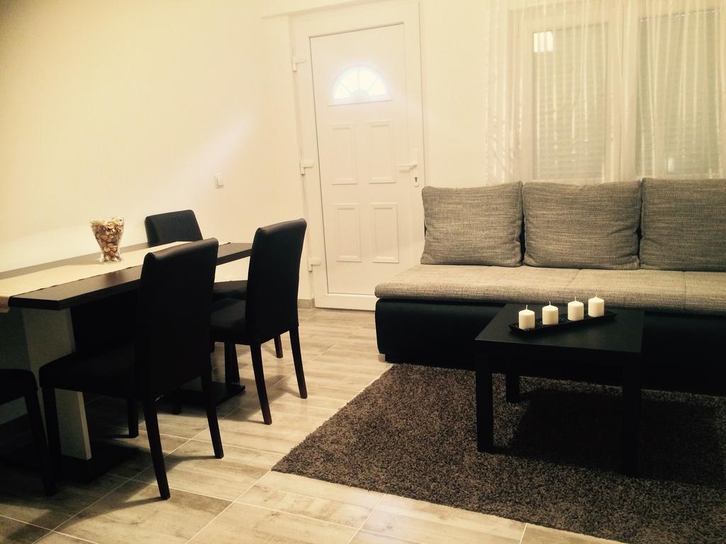Apartments Antisa Baška Voda Dış mekan fotoğraf